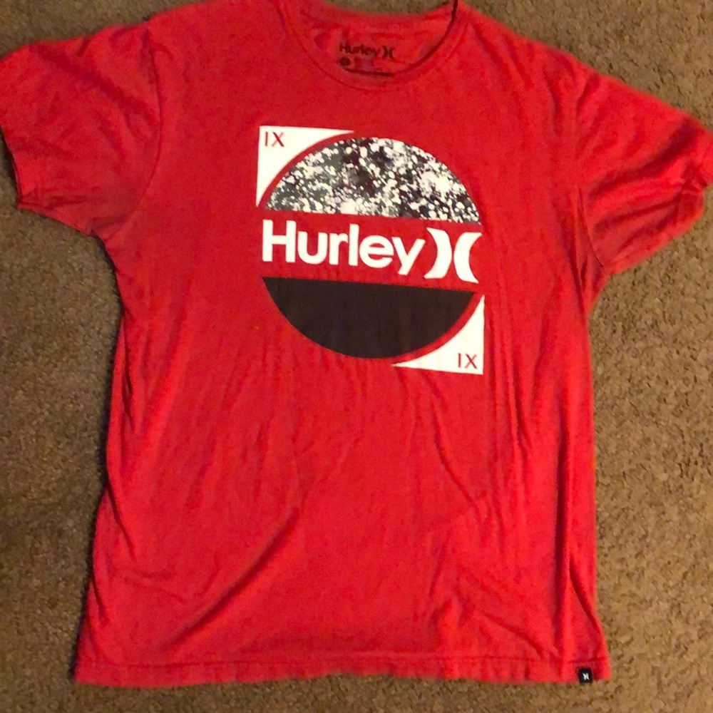 Large Hurley Premium Fit Red T-Shirt